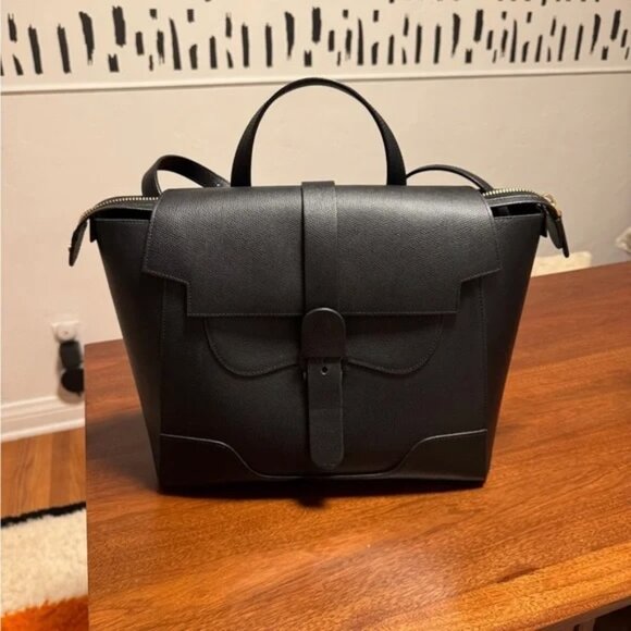 Like New SENREVE MAESTRA BAG - BLACK/GOLD - Picture 6 of 9